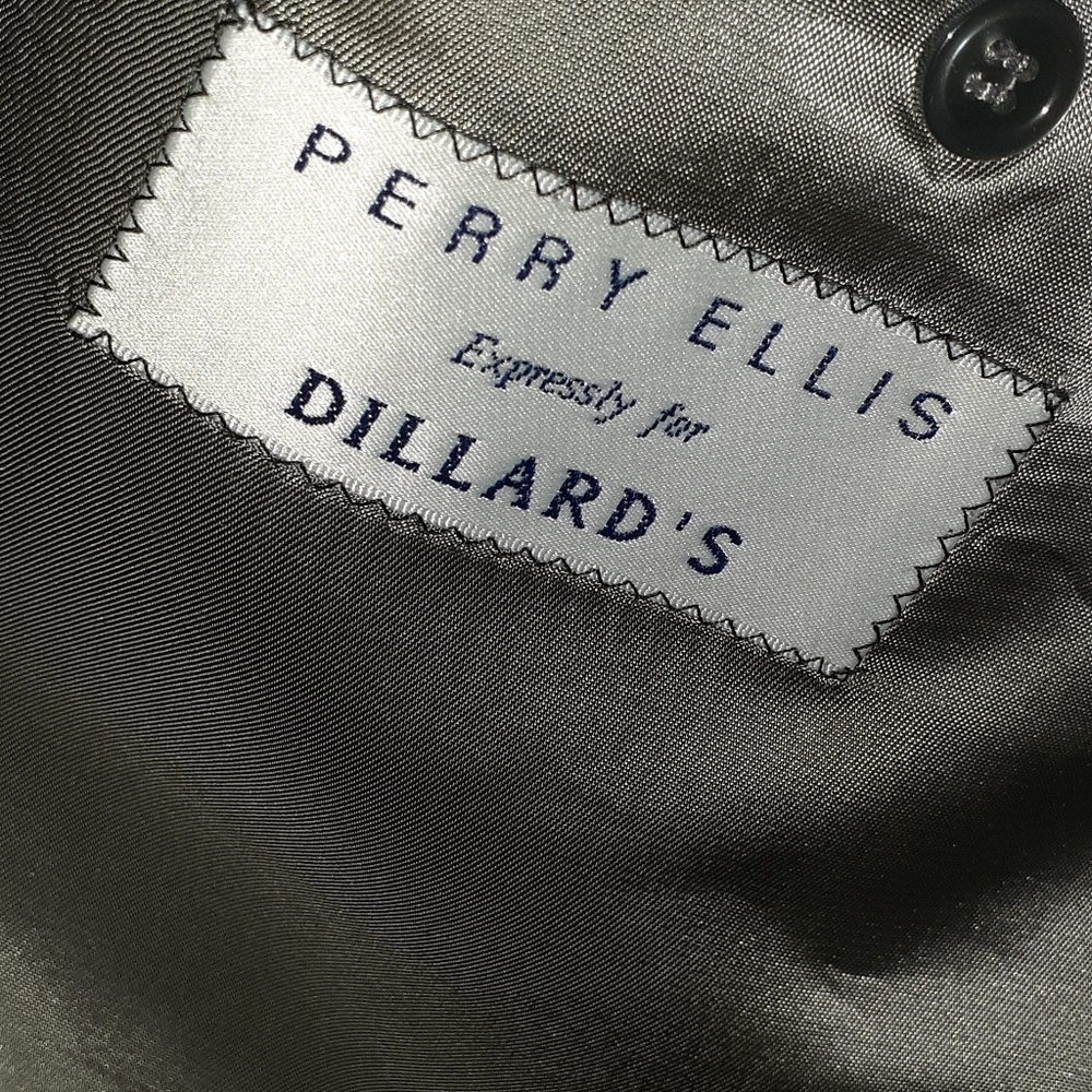 Perry Ellis - Picture 3 of 5